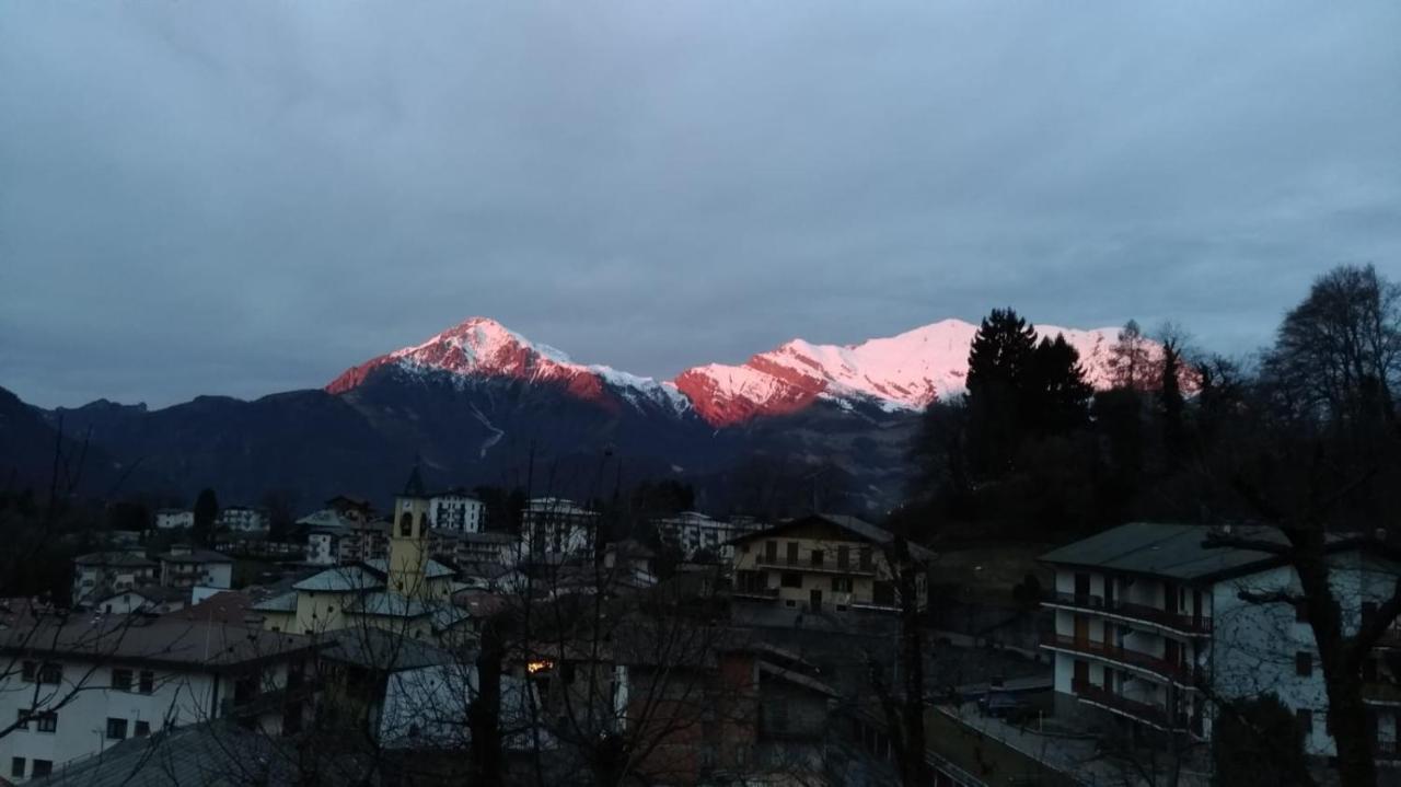 Mountain View Charming Apartment Moggio  Exteriör bild